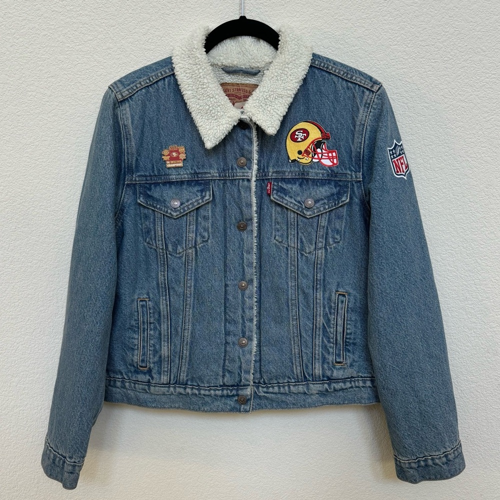 Levi’s Custom Sherpa Lined Tracker Jacket